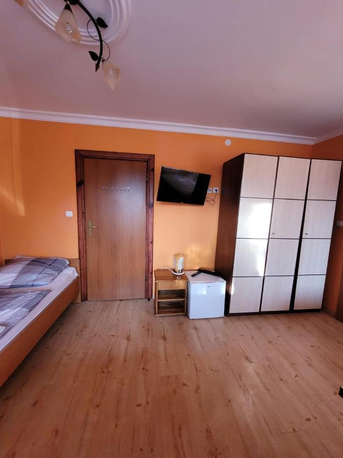 Dom Goscinny Sosenka Grzybowo Grzybowo  Exteriér fotografie